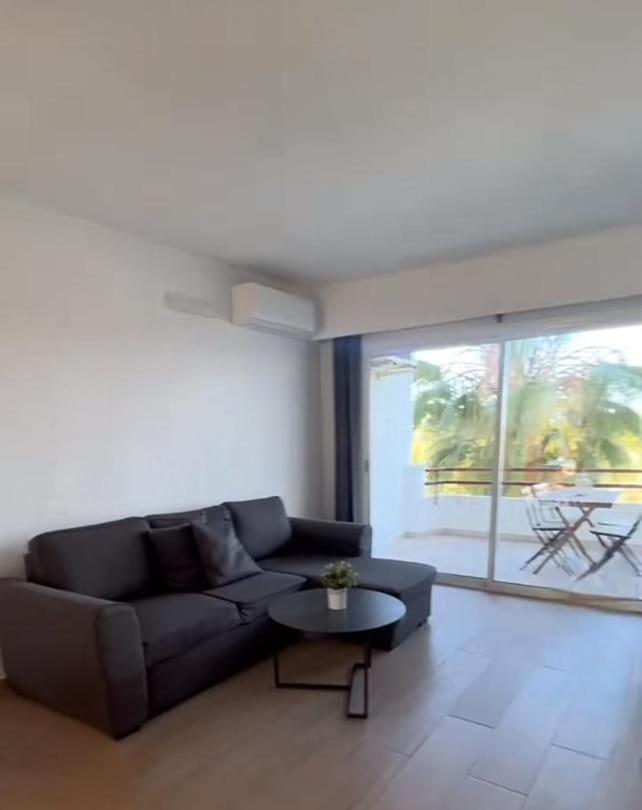 Bright Apartment In Puerto Alcudia Port de Alcudia  Bagian luar foto